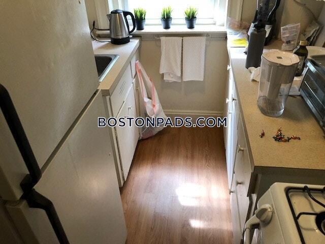 Building Photo - 1163 Boylston St