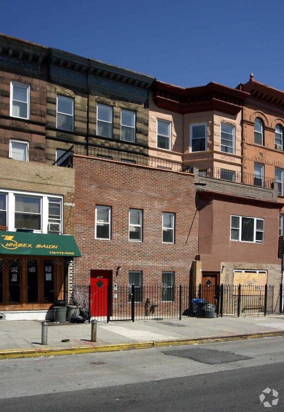Primary Photo - 1083 Bergen St