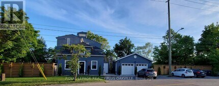 Building Photo - 564 Lyons Ln