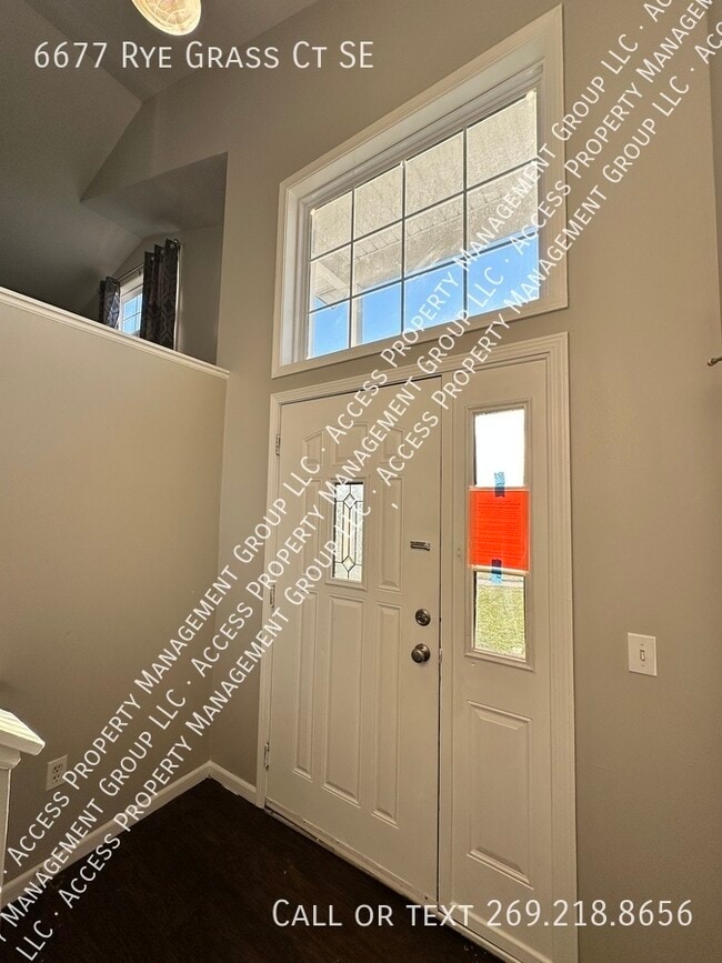 Building Photo - 6677 Rye Grass Ct SE