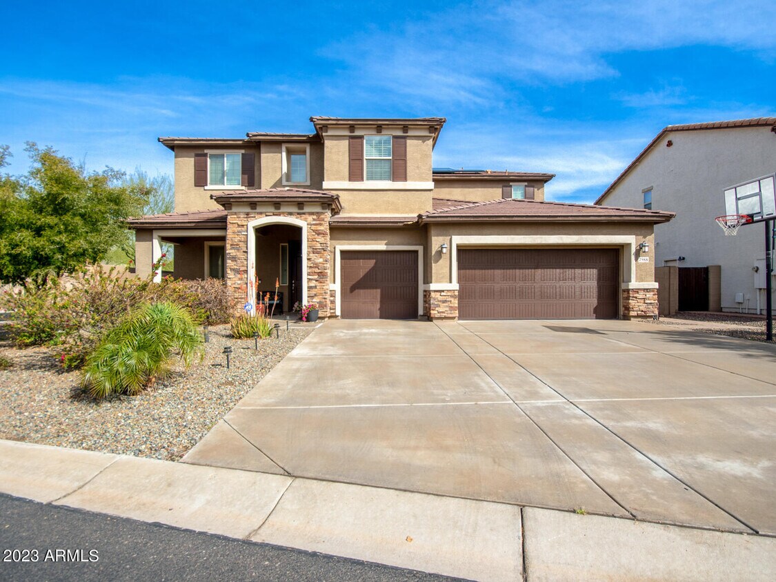 Primary Photo - 7988 W Molly Dr