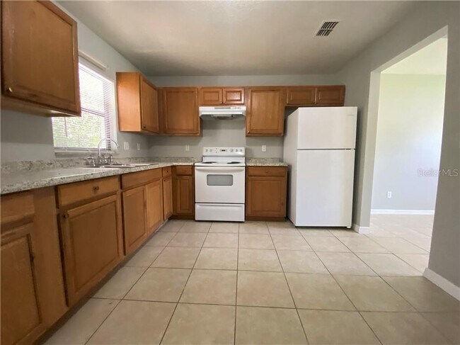 Building Photo - 1213 Pleasant Oaks Ct