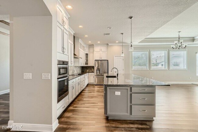 Foto del edificio - 4 br, 3.5 bath House - 1858 Montgomery Bel...