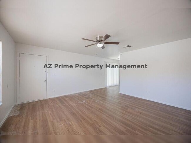 Foto del edificio - 925 W Peoria Ave