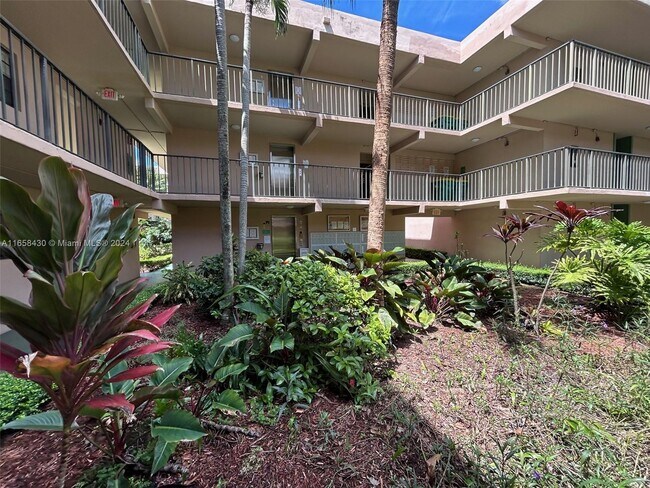 Foto del edificio - 10525 SW 112th Ave