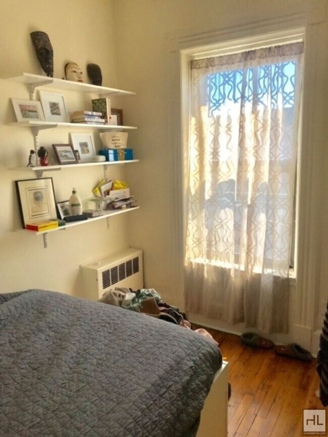 Foto del edificio - BEDFORD AVENUE / Crown Heights 1-Bed 1-Bath