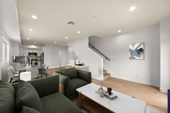 Building Photo - 11555 Kittridge St