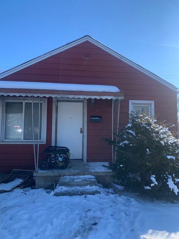 3207 John Daly St, Inkster, MI 48141 House for Rent in Inkster, MI