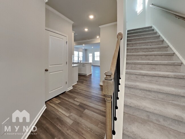 Building Photo - 1028 Aspen Pointe Trl