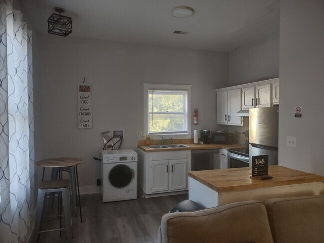 Foto del edificio - 1113 Olympia Ave