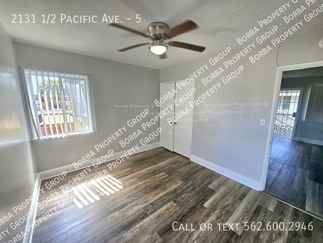 Building Photo - 1ST MONTHS FREE**STUNNING 1 BEDROOM | 1 BA...