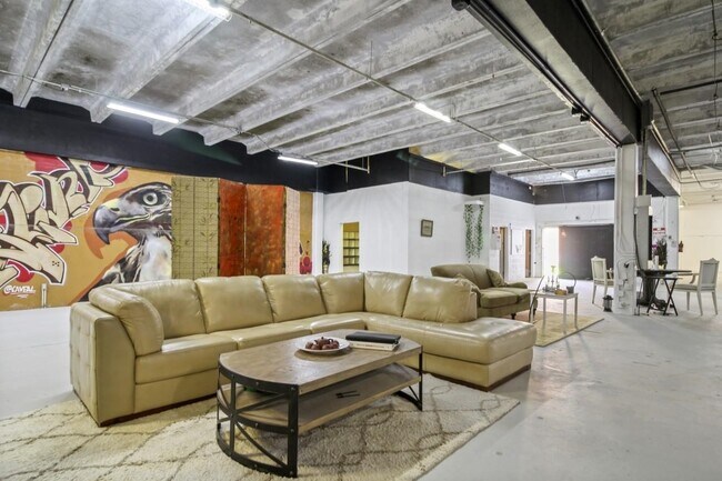 Building Photo - 55 Ormond St