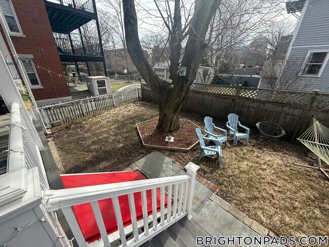 Foto del edificio - 29 Waverly St