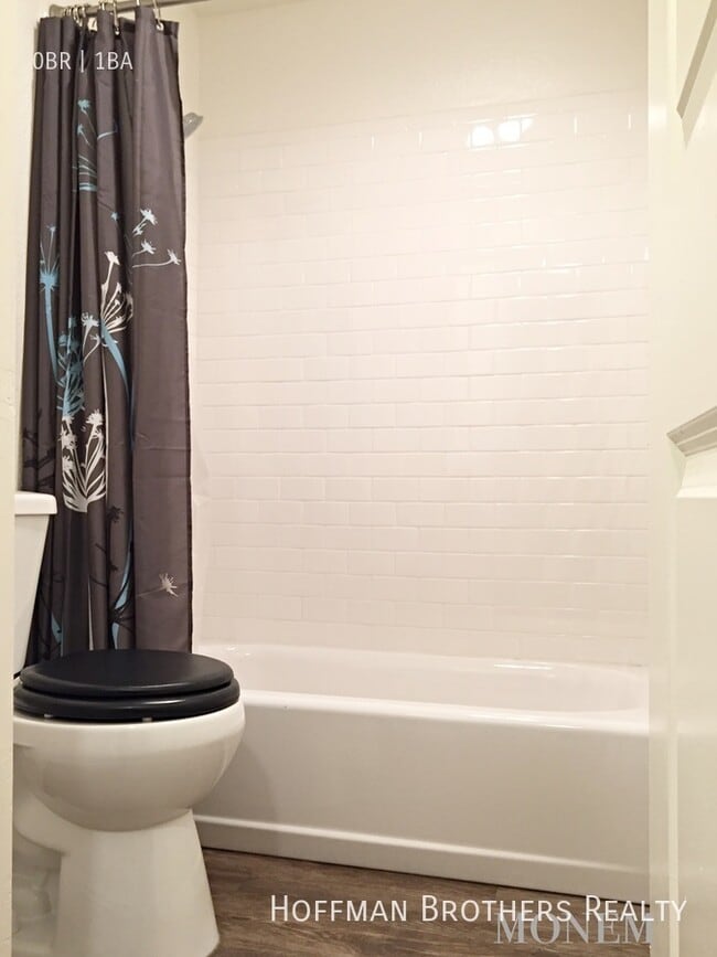 Foto del edificio - 4124 N Eagle Rock Blvd