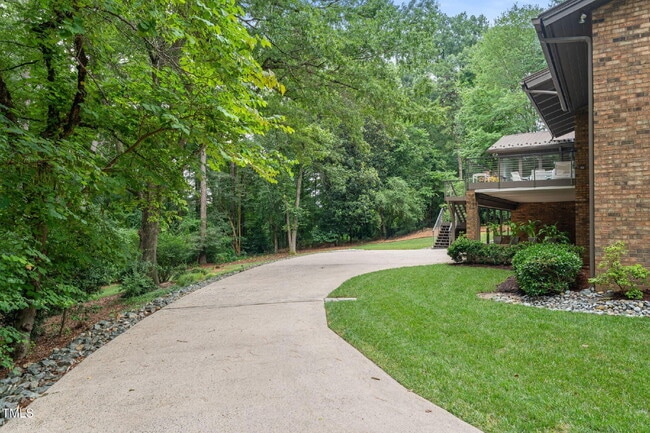 Building Photo - 100 Laurel Hill Cir