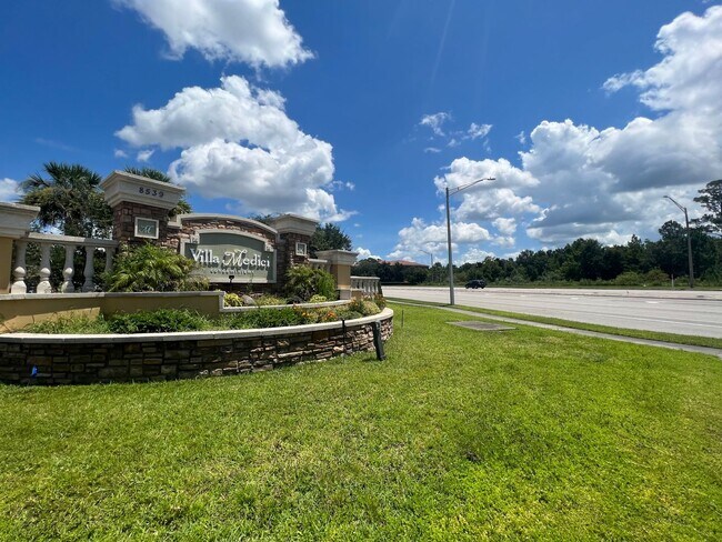Building Photo - 8539 Gate Pkwy W