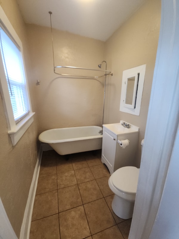 Photo - 635 Tanglewood St Apartment