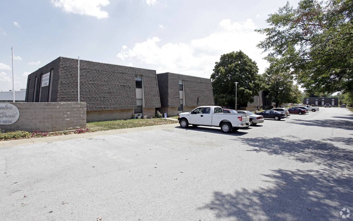 Azalea Trail Apartments Rogers, AR