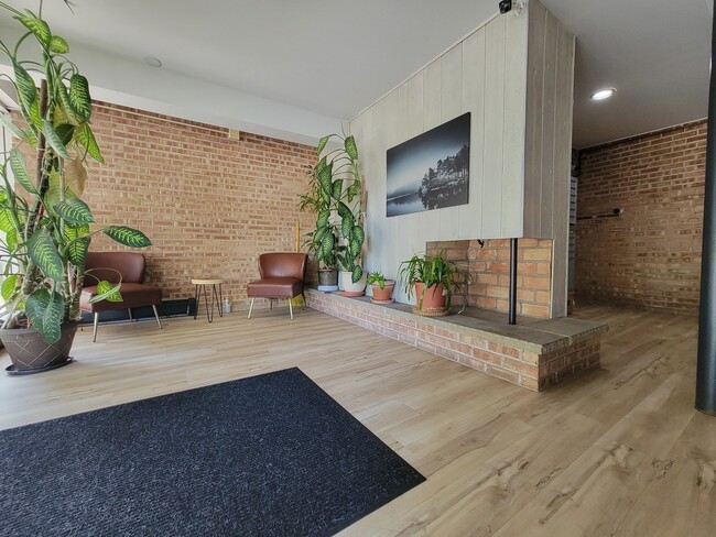 Foto del edificio - 810 E Shady Way