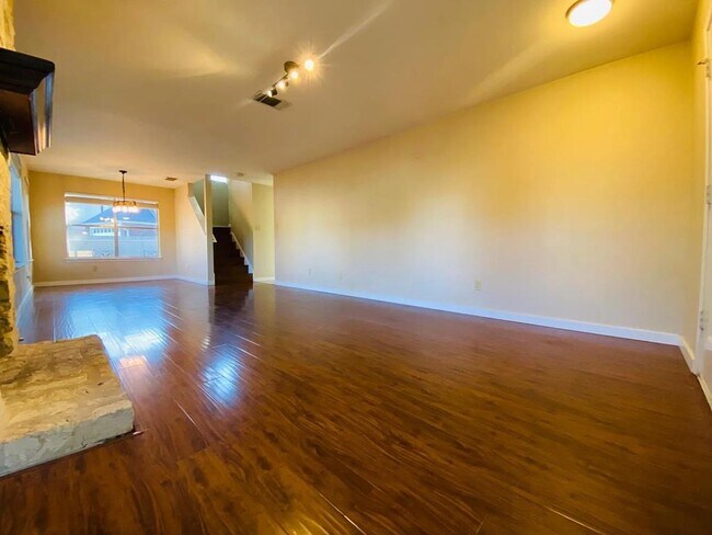 Foto del edificio - 7701 Montaque Dr