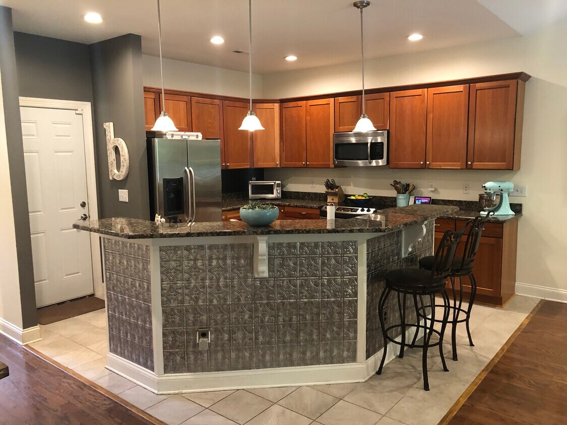 Tiled Kitchen - 17 Elk Ridge Ln