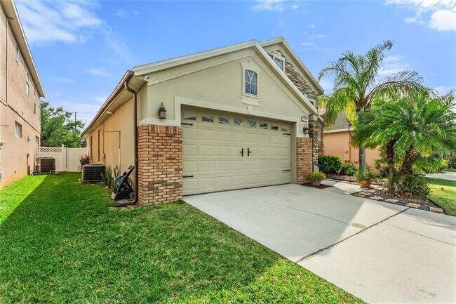Foto del edificio - 15031 Huntcliff Park Way