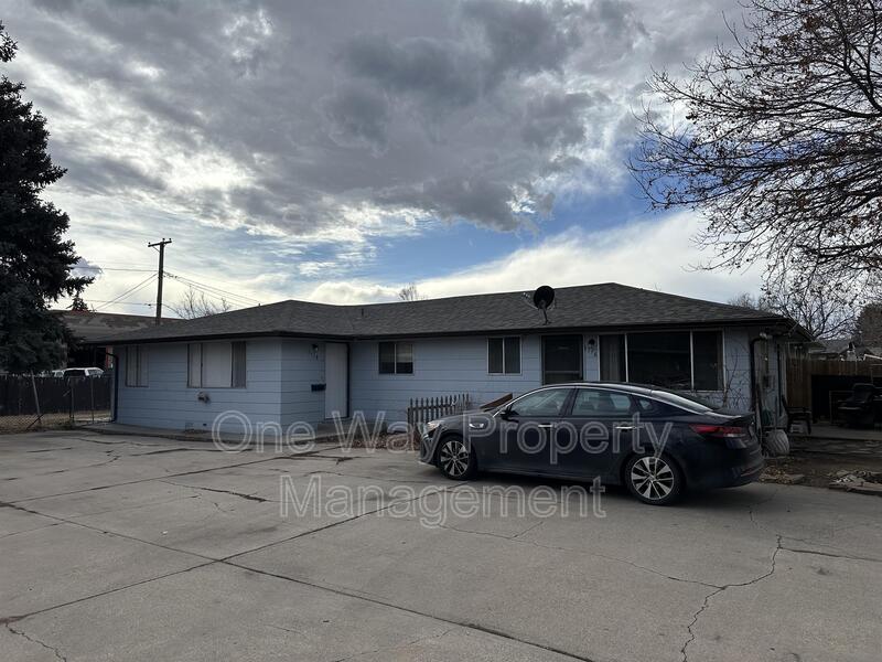 1118 E 15th St, Loveland, CO 80538 Condo for Rent in Loveland, CO