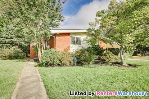 Primary Photo - 4722 Belle Forte Rd