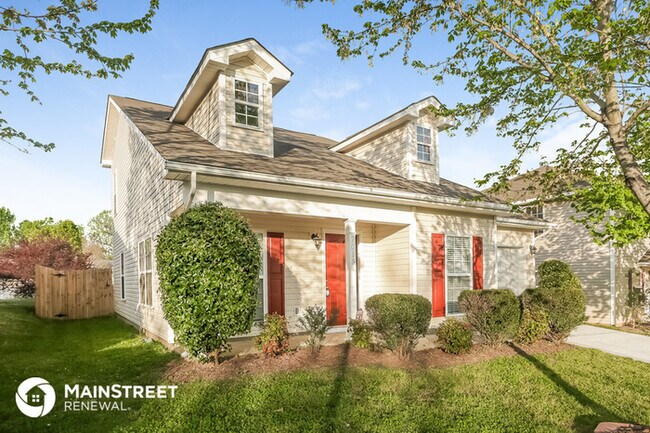 Building Photo - 7015 Bullock Dr