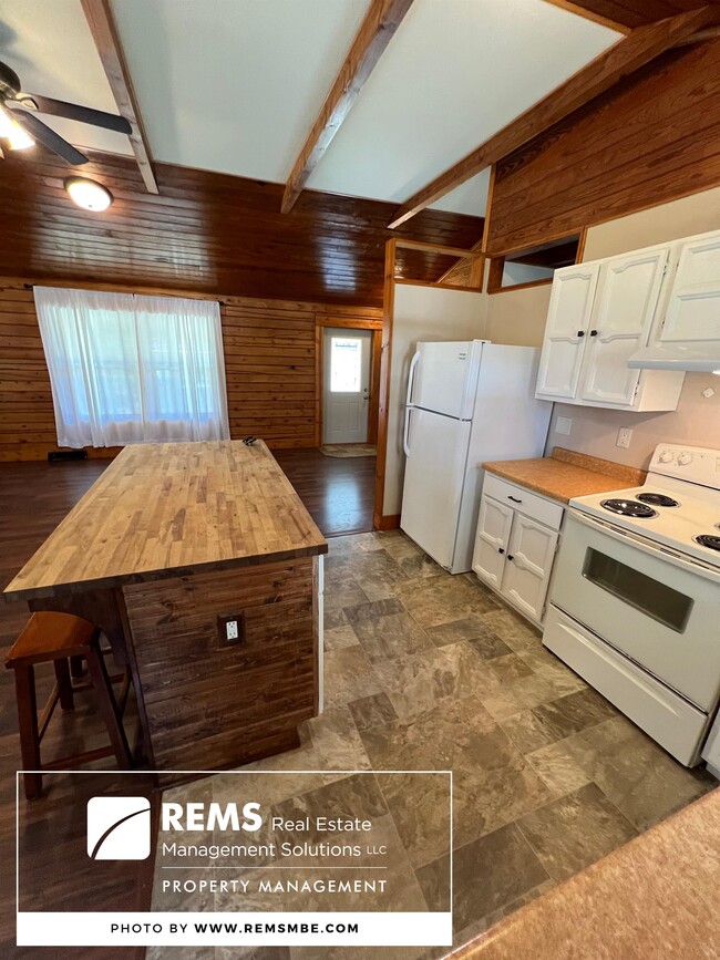 Foto del edificio - 43529 County Rd W