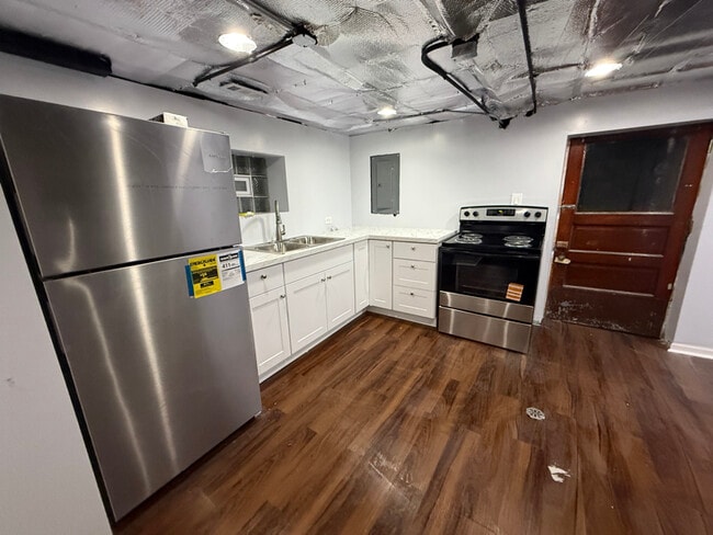 Foto del edificio - 1114 N Karlov Ave