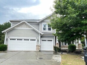 Building Photo - 3816 Thackary Dr