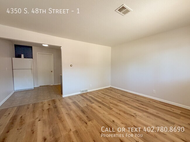 Foto del edificio - 4350 S 48th St