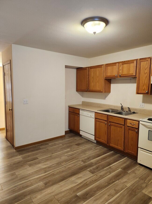 Foto del edificio - 28 Peartree Ln