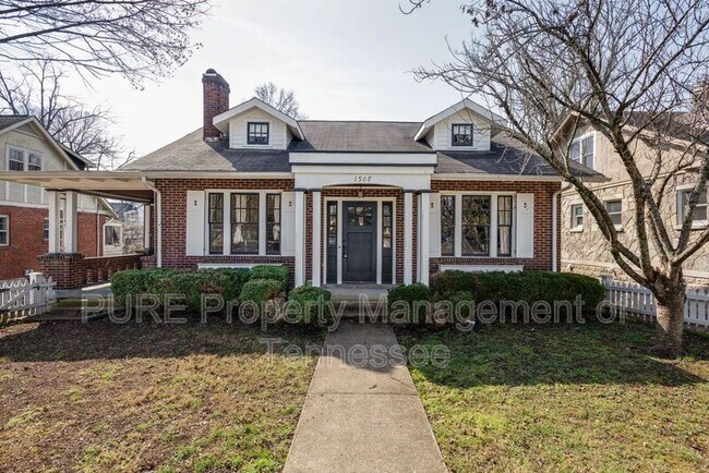 Foto del edificio - 1507 Cedar Ln