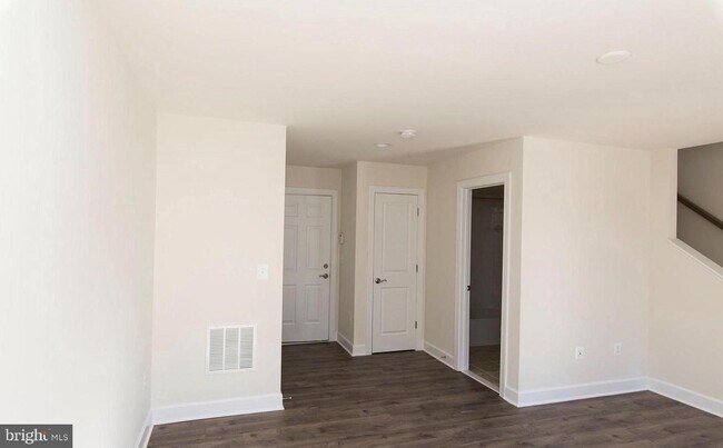 Building Photo - 13808 Litespeed Way