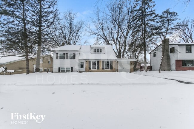 Building Photo - 18344 Aberdeen St