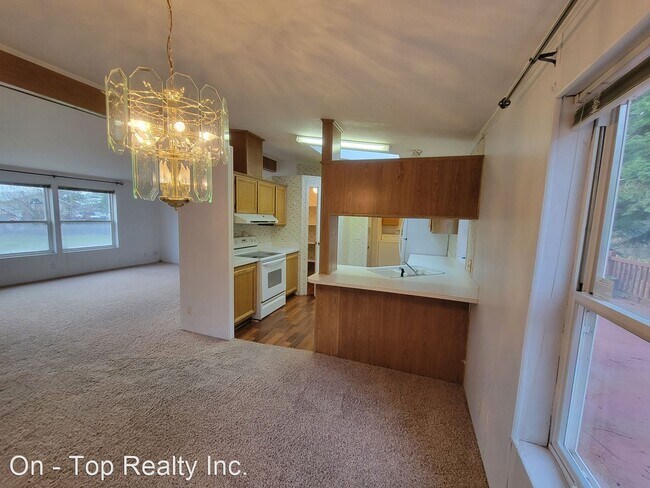 Foto del edificio - 3 br, 2 bath House - 1042 Lenora Dr.
