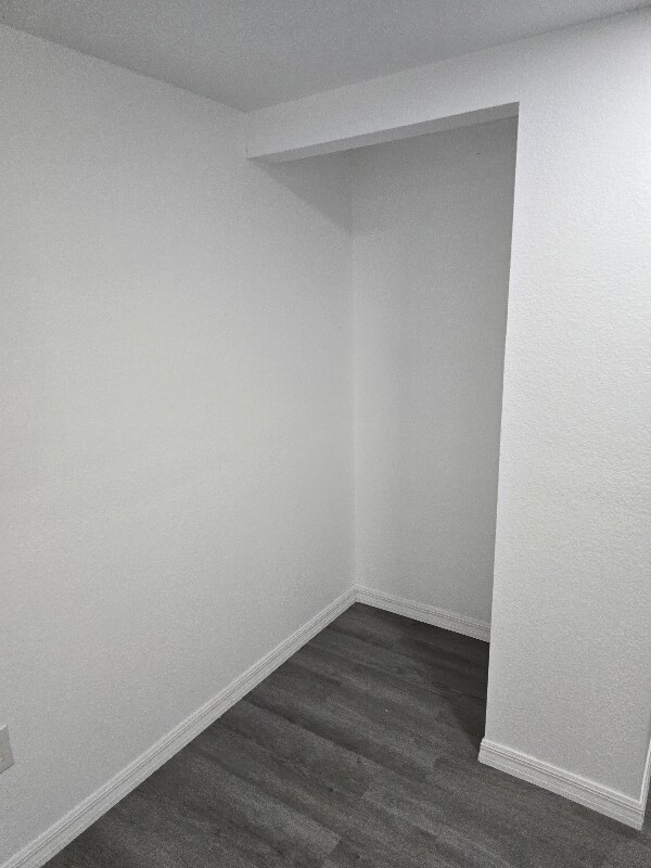 Foto del edificio - 3212 E Henry Ave
