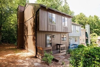 Building Photo - 134 Fernbanks Ct