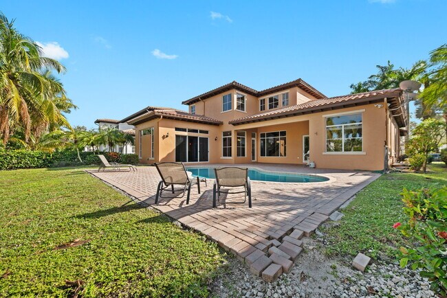 Parte trasera de la casa - 12225 NW 71st St