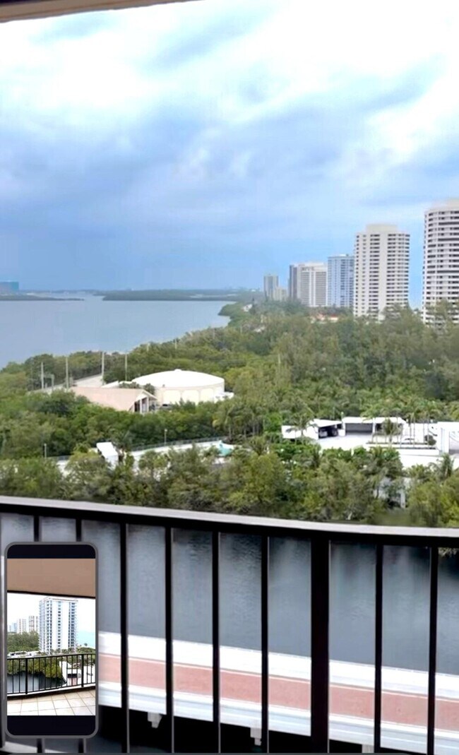 Building Photo - 4200 N Ocean Dr