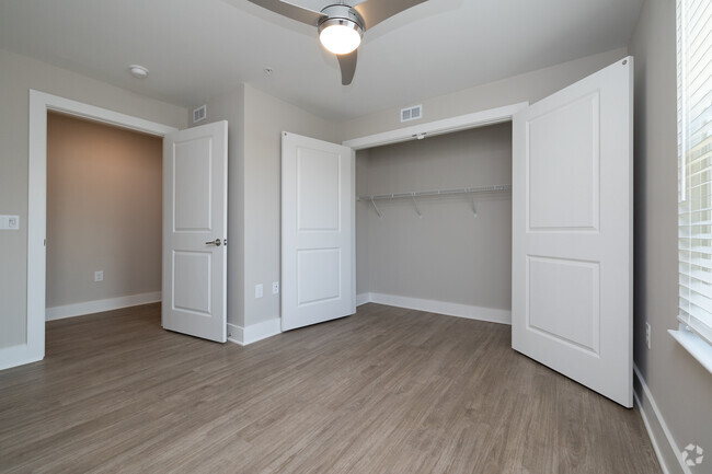 2BR, 2BA - 1,138SF - Second Bedroom - Dunean Creek