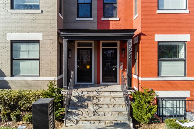 Entrance - The Heights on Tenth