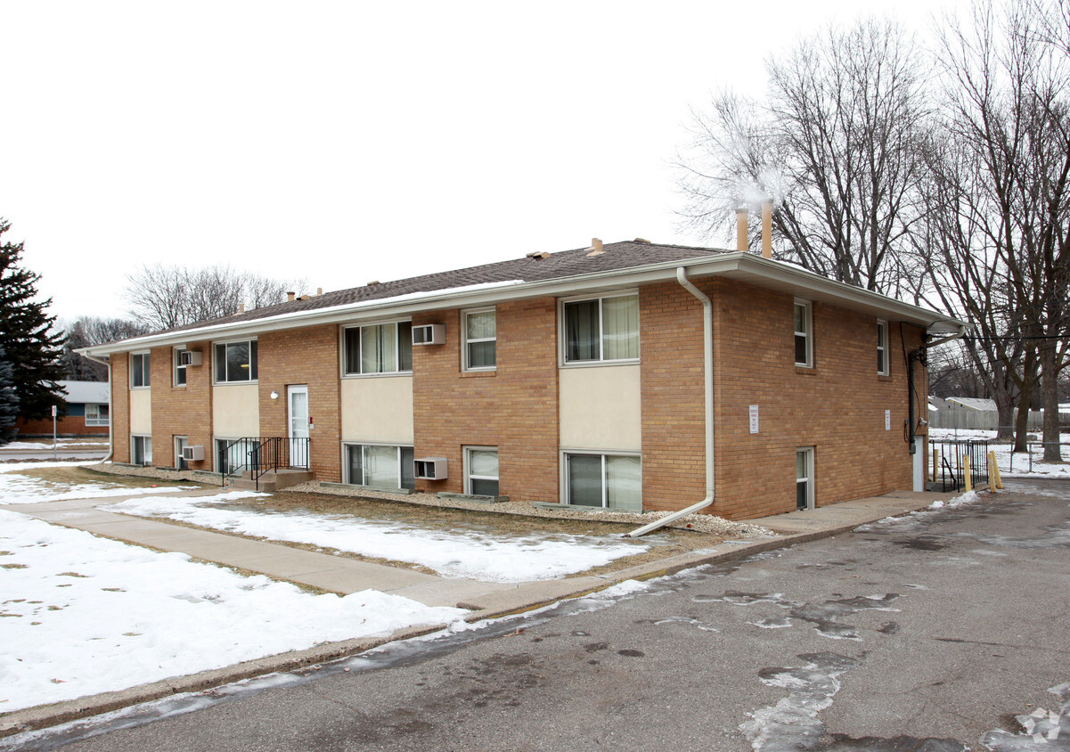 36th Ave Apartments - Apartments in Crystal, MN | Apartments.com