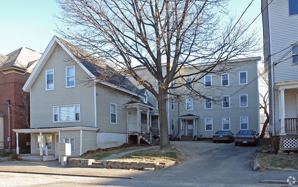 Primary Photo - 122-126 Blake St