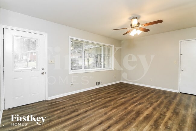 Foto del edificio - 2765 Cherry Laurel Ln SW