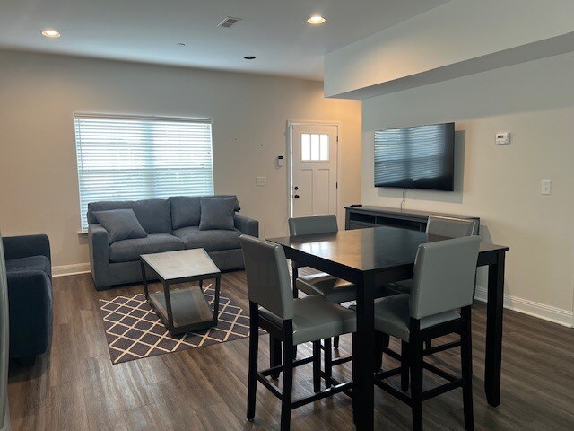 Photo - 311 McMinnville Hwy Townhome