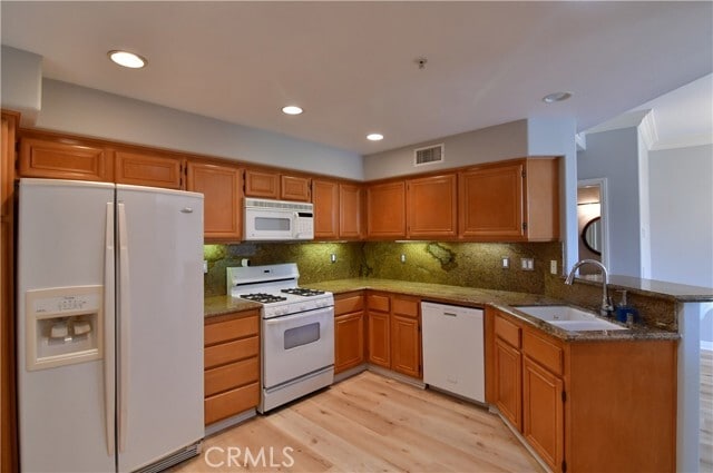 Building Photo - 2354 Sunningdale Dr