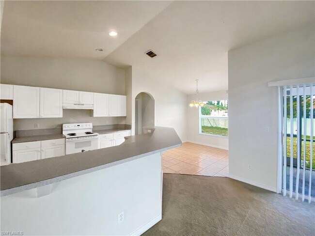 Foto del edificio - 710 SW 21st Terrace